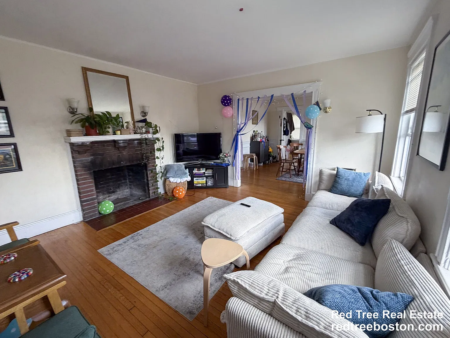 6 bed, 2200 sqft, $6,700 — Photo 3