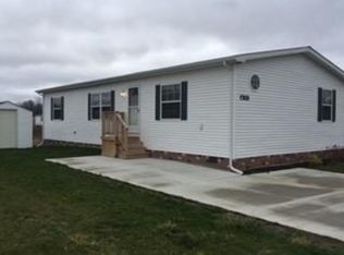 6349 Chadwick Ave, Fenton, MI 48430