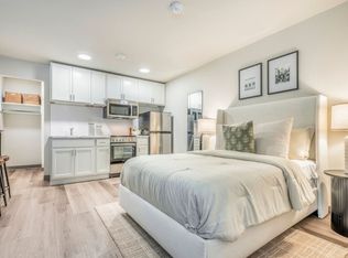 4757 Hayes Rd #207, Madison, WI 53704