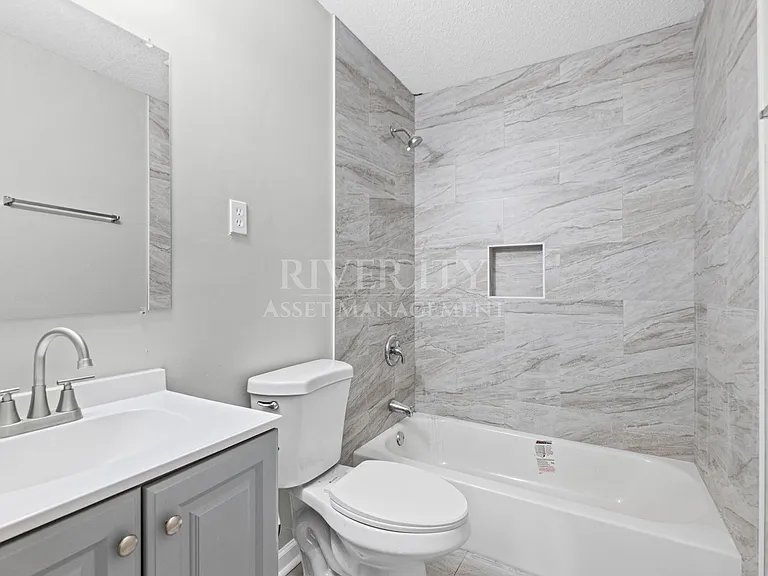 4661 Berta Rd — Photo 10
