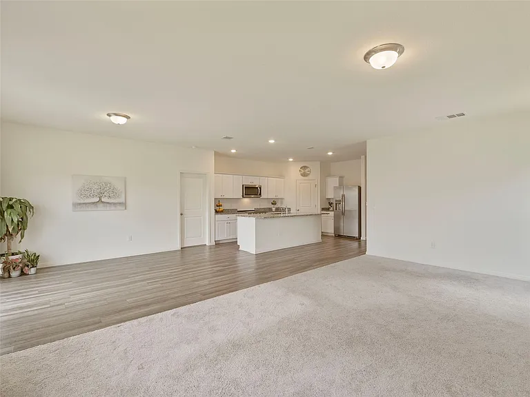 19517 Caymus Dr — Photo 6