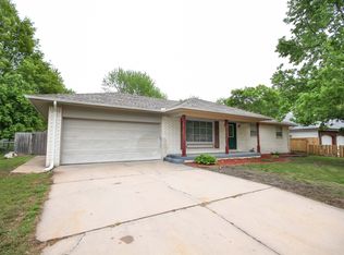 1116 S Apache Dr, Wichita, KS 67207