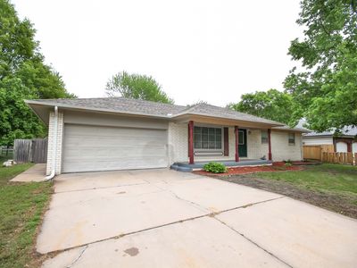 1116 S Apache Dr, Wichita, KS, 67207
