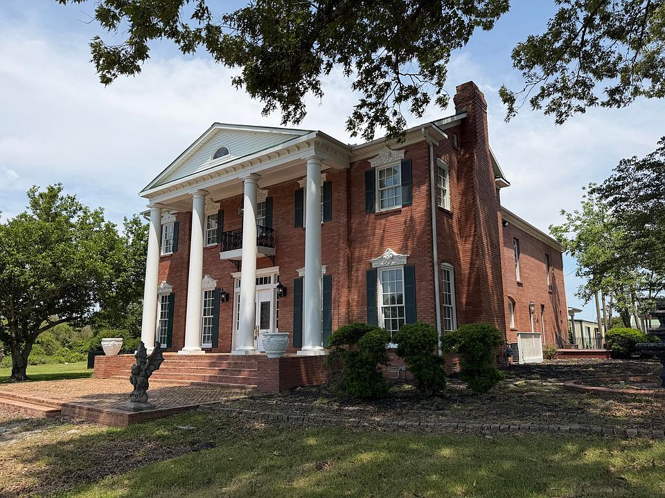 1st image of 834 Little Egypt Rd