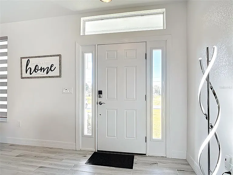 202 Long Meadow Ln — Photo 14