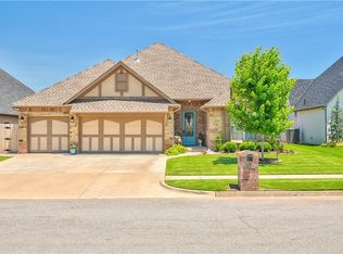 10312 Sunset Ln, Oklahoma City, OK 73120