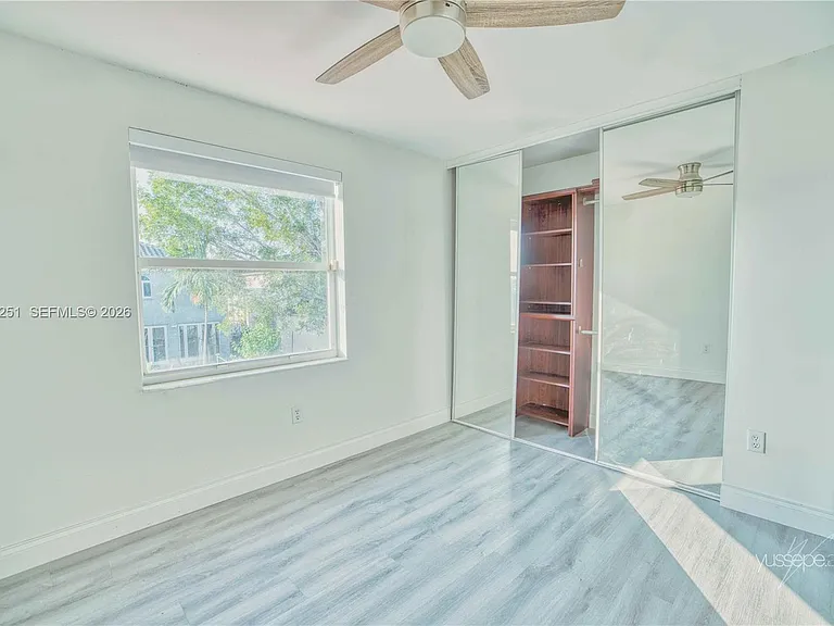 15151 NW 6th Ct — Photo 31