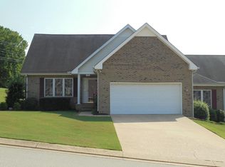 301A Paris Harbor Dr, Paris, TN 38242