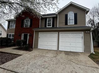 2463 Meadow Springs Dr, Lithonia, GA 30058