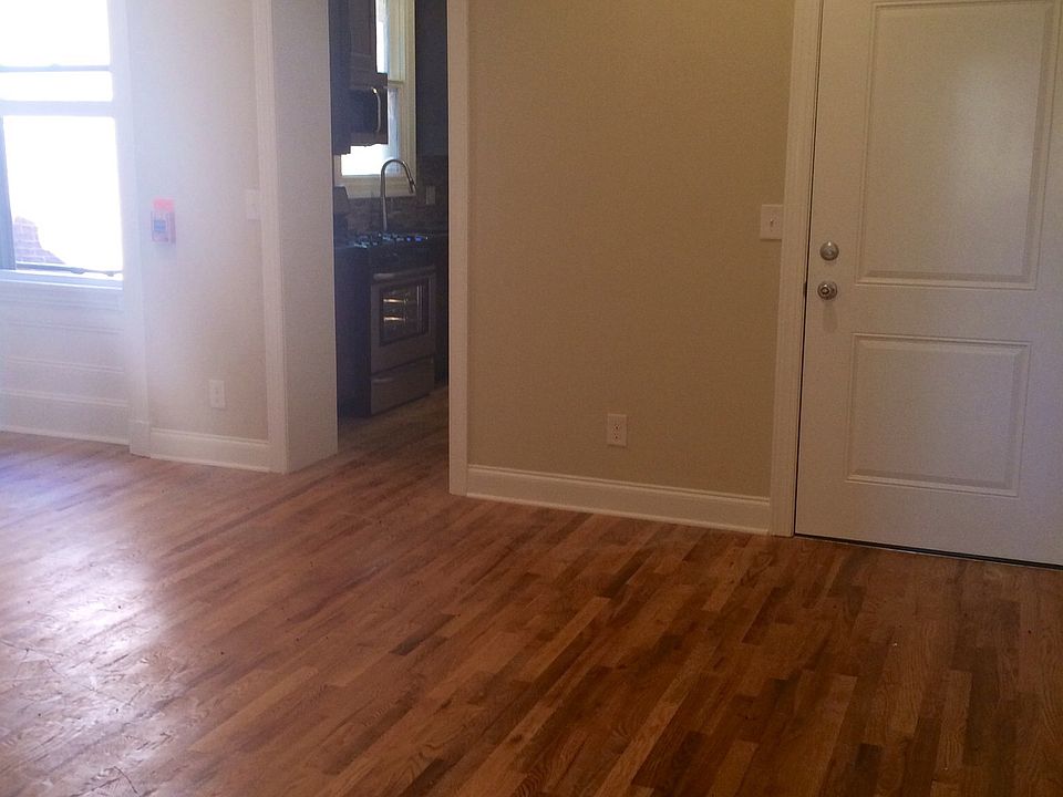 2nd image of 1527 Spruce St APT 21