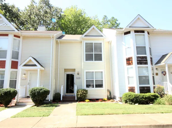 1225 Palmerton Dr, Newport News, VA 23602