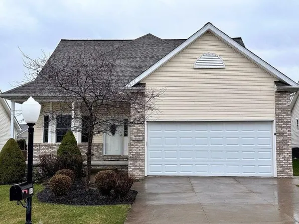 6150 Meadowland Cir #110, Erie, PA 16509