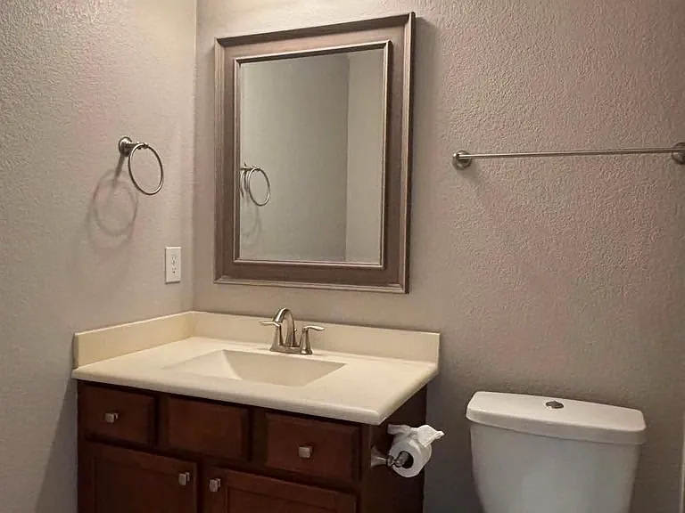 1707 Hickory Burl Ln — Photo 22
