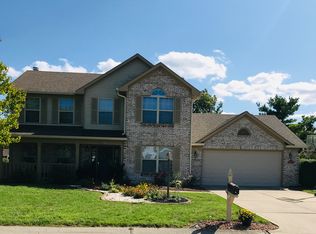 1039 Summerway Dr, Shelbyville, IN 46176