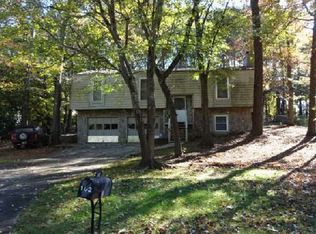 102 Hager Dr, Riverdale, GA 30274
