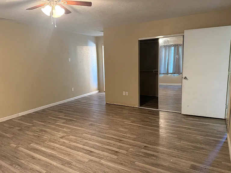 1202 Butte St — Photo 3