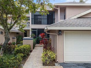 5216 Landings Blvd, Sarasota, FL 34231