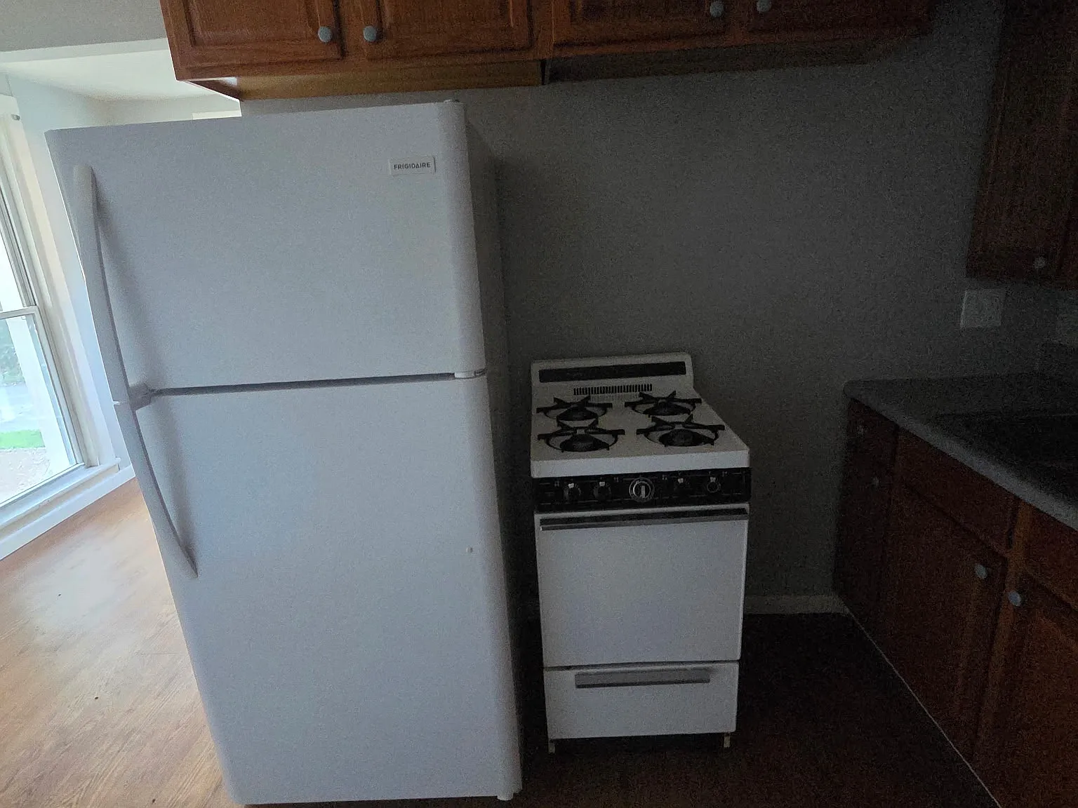 Studio, $575 — Photo 2