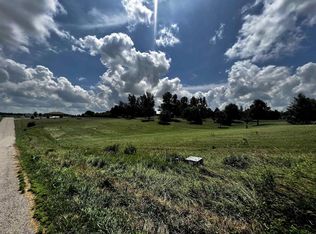 1.78 View Point Dr #12, Monroe, WI 53566