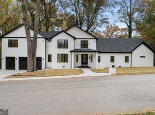 2764 Midway Rd, Decatur, GA 30030