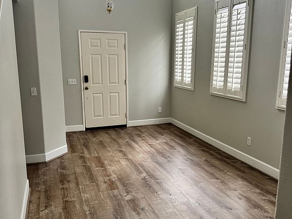2nd image of 30050 Laurel Creek Dr
