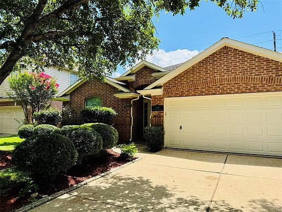 3rd image of 3619 Heritage Colony Dr