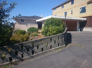 2332 NW 99th St, Seattle, WA 98117