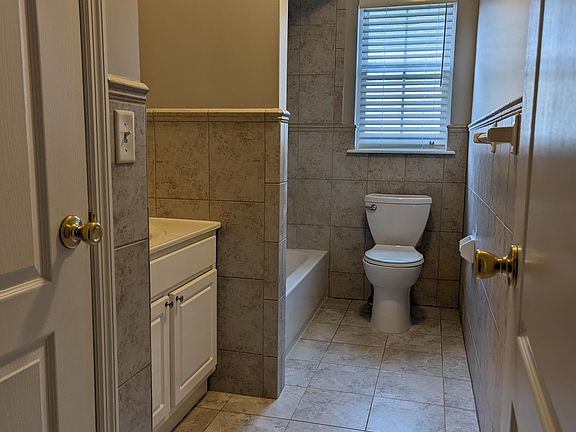 2nd image of 247 Shepard Ave Floor 2
