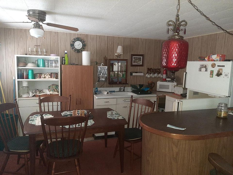 2nd image of 5685 Cedar Falls Rd