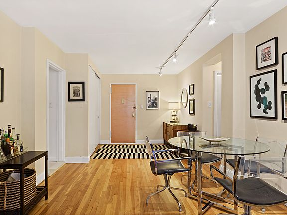 4th image of 140 7th Ave APT 3E