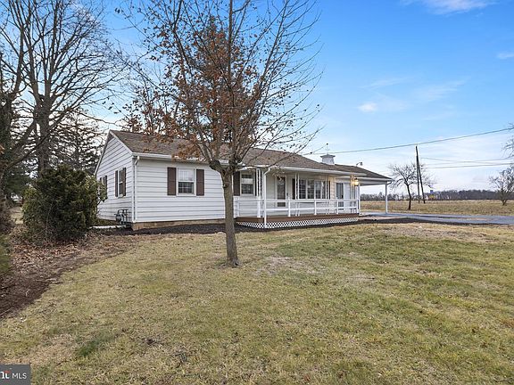 3rd image of 2315 Table Rock Rd