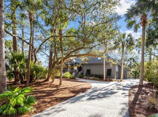 2947 Deer Point Dr, Johns Island, SC 29455