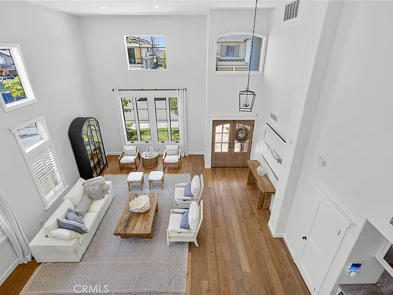 33 Brownsbury Rd — Photo 53