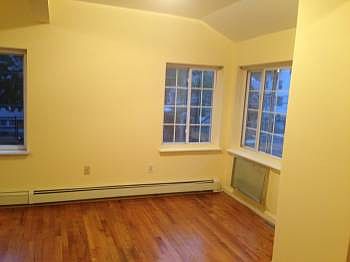 2nd image of 2800 Wickham Ave #2
