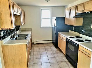 721 Main St APT 5, Moosic, PA 18507