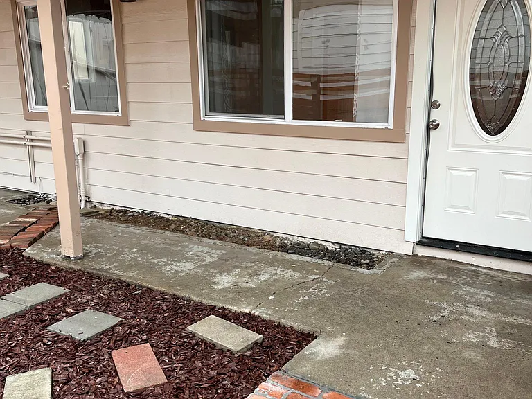 4520 Arizona St — Photo 3