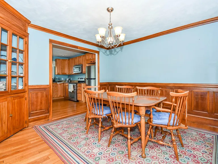 36 Whittier Rd — Photo 17