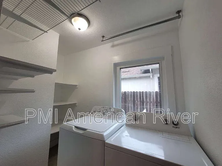 3116 40th St #B — Photo 12
