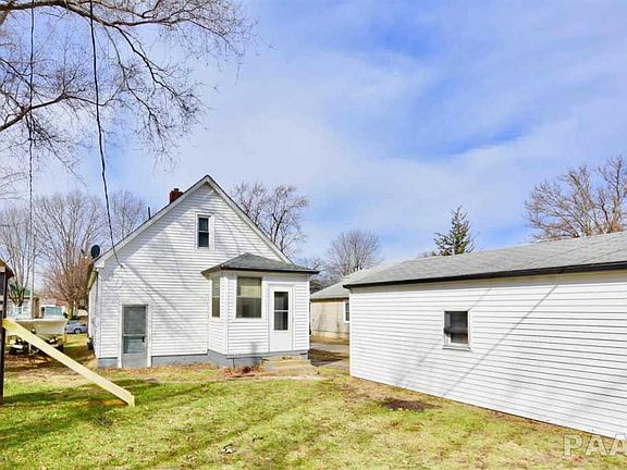 5th image of 208 Birkett St