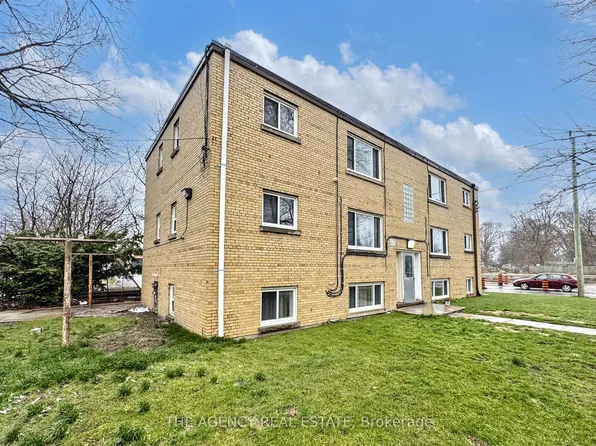 63 Wellington Rd #4, London, ON N6C 4M7