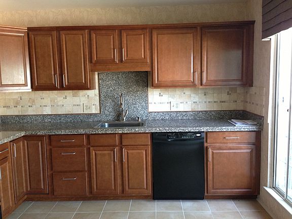5th image of 3048 Bolgos Cir #1