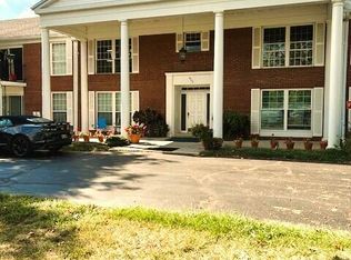 425 W Ridge Dr #6, Fostoria, OH 44830