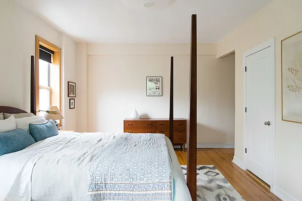 Sold by Owner | media 16