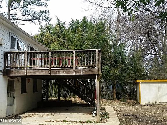 5th image of 7925 Bayberry Dr