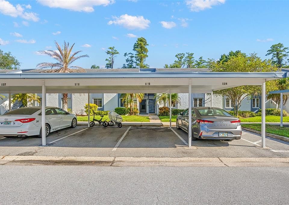 1st image of 125 CYPRESS LANE #125