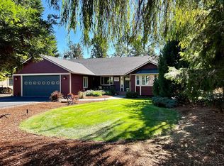 418 Rivershore Drive, Roseburg, OR 97470