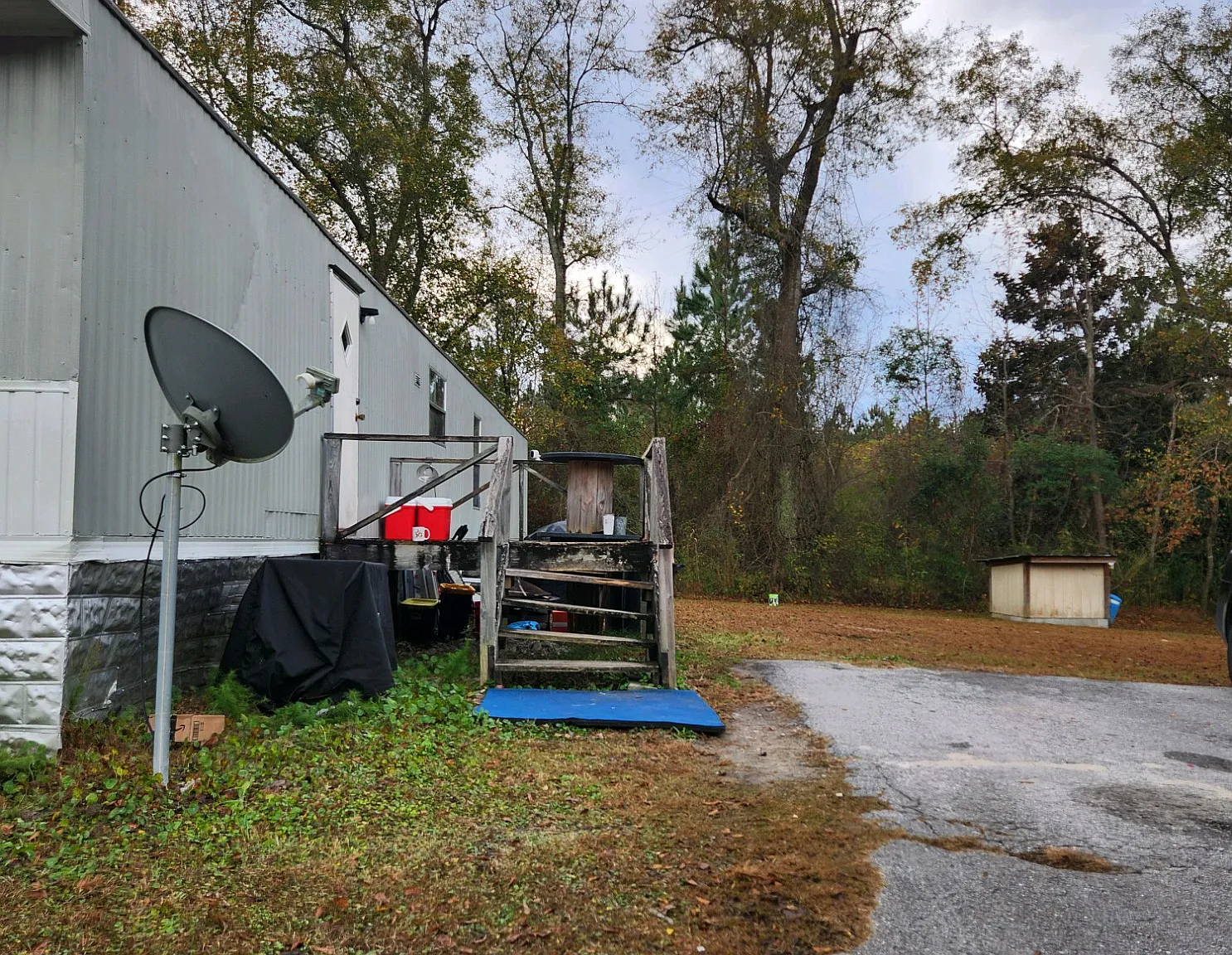 2 bed, $950 — Photo 1
