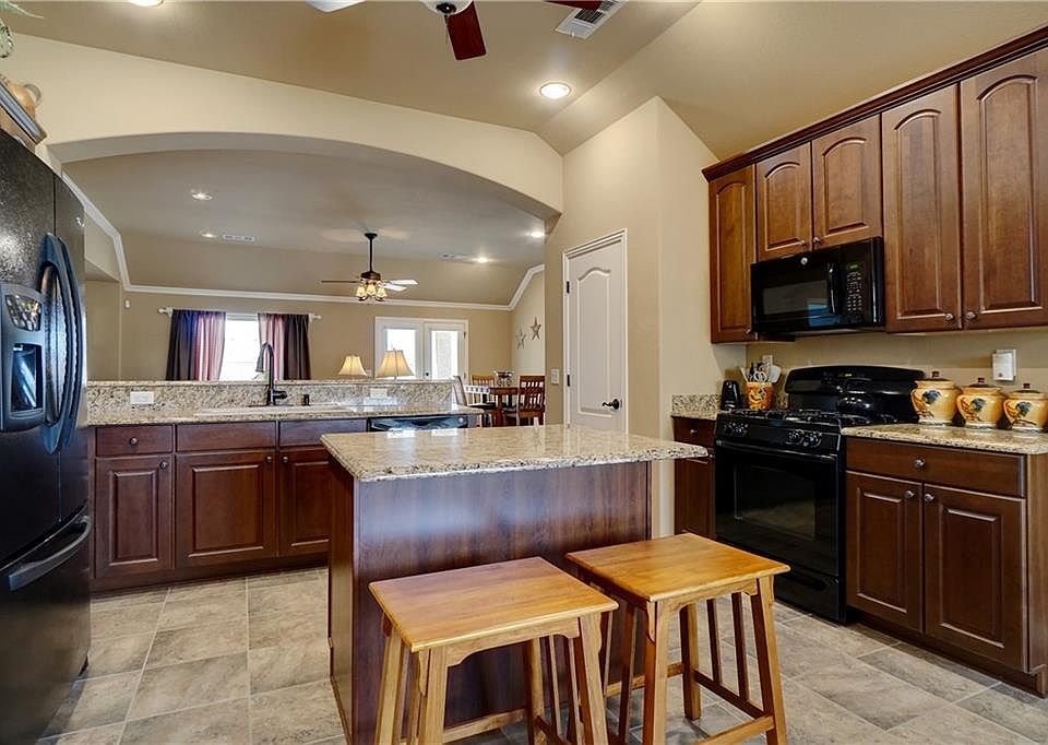 1st image of 8804 Sarasota