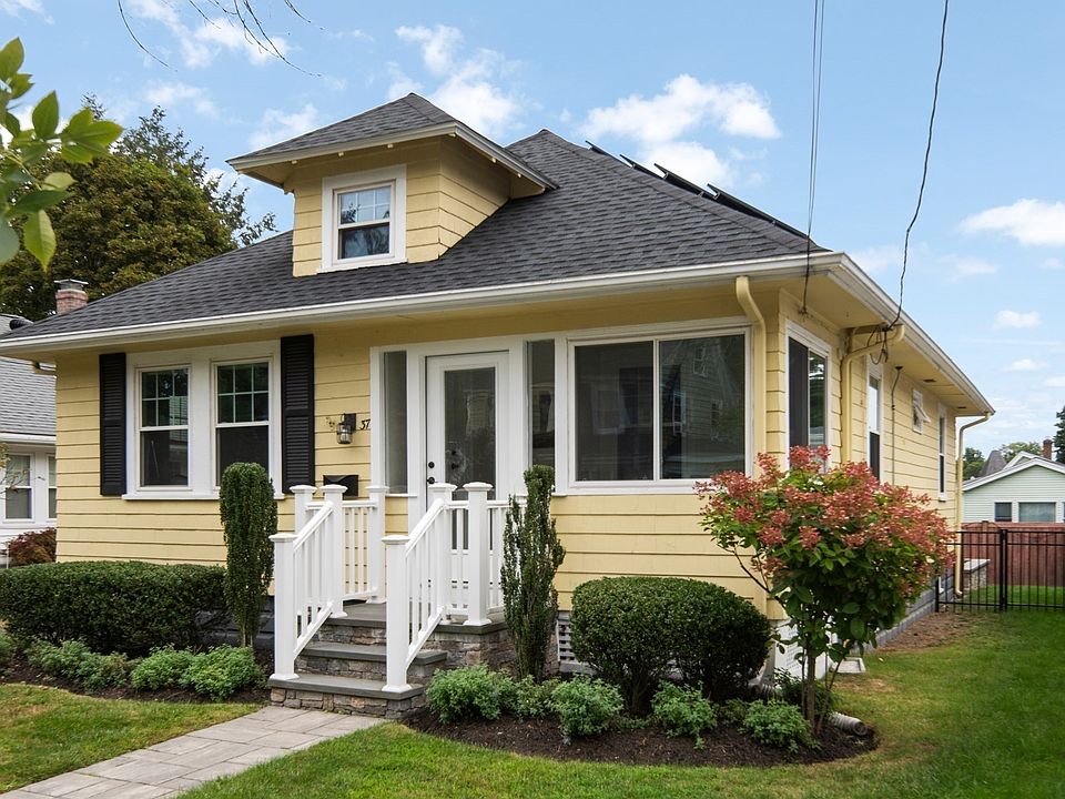 1st image of 37 Lynde Ave