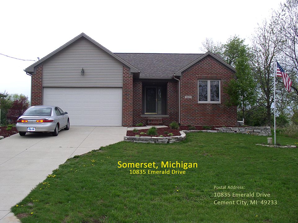 1st image of 10835 Emerald Dr